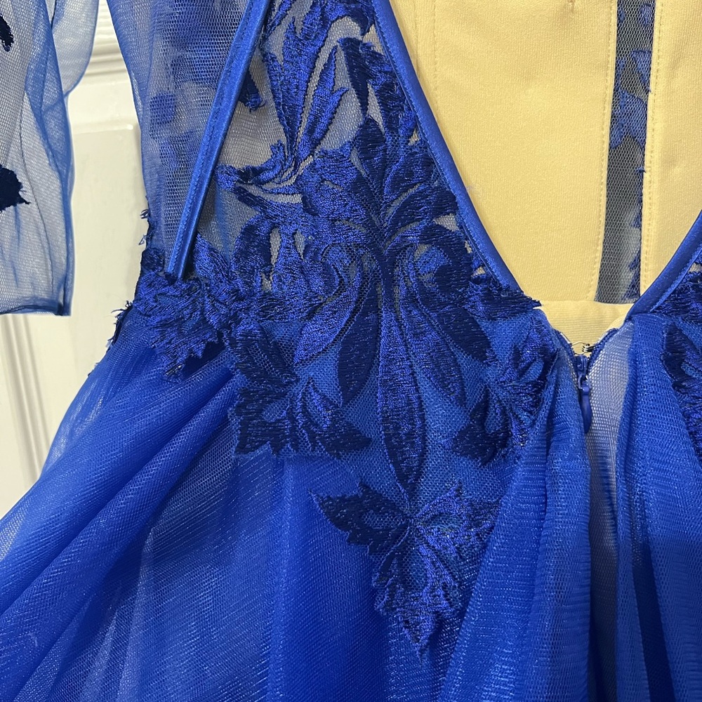 3/4 Lace Sheer Sleeve Royal Blue Gown Turkish Gown from Turkey - Picture 6 of 9